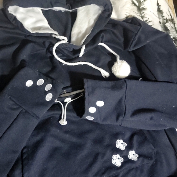 "Cat" sweater - Picture 2 of 2